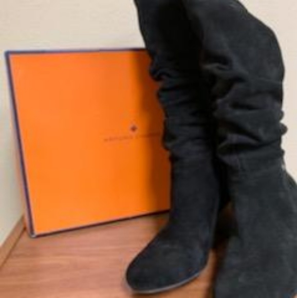 Arturo Chiang Shoes - Black Arturo Chiang suede wedge boots size 8.5